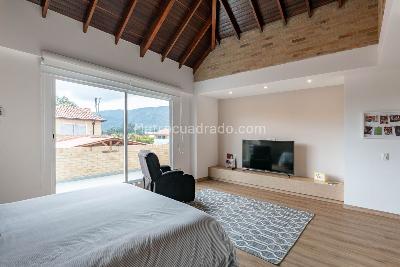 Casa de 3 alcobas en venta en Vereda La Balsa, Chía, 253 m² · foto 18 de 20