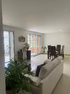 Apartamento de 3 alcobas en venta en Santa Rita, Cali, 190 m² · foto 4 de 17