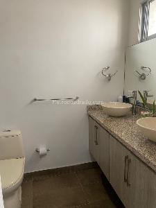Apartamento de 3 alcobas en venta en Santa Rita, Cali, 190 m² · foto 8 de 17
