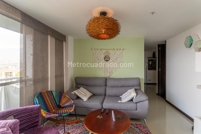 Piso – Envigado, Gualandayes, Valle de Aburrá - Más