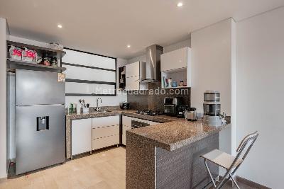 Apartamento en venta en Santa Barbara Occidental, Bogotá · foto 7 de 18