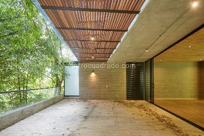Apartamento de 2 alcobas en venta en El Poblado, Medellín, 233 m² · foto 3 de 20