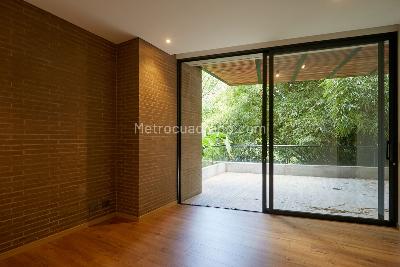 Apartamento de 2 alcobas en venta en El Poblado, Medellín, 233 m² · foto 15 de 20