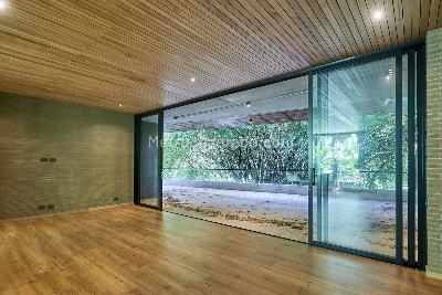Apartamento de 2 alcobas en venta en El Poblado, Medellín, 233 m² · foto 19 de 20