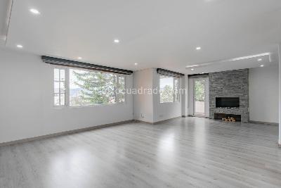 Casa de 4 alcobas en venta en Club De Los Lagartos, Bogotá, 268 m² · foto 4 de 20