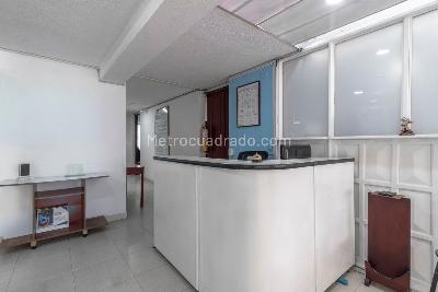 Casa de 4 alcobas en venta en Niza Norte, Bogotá, 210 m² · foto 4 de 20