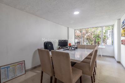 Casa de 4 alcobas en venta en Niza Norte, Bogotá, 210 m² · foto 18 de 20
