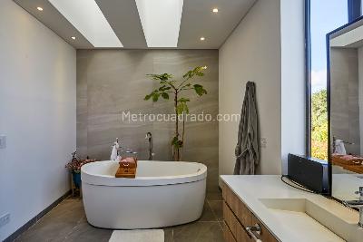 Casa de 5 alcobas en venta en Vereda El Peñasco, Envigado, 650 m² · foto 18 de 20