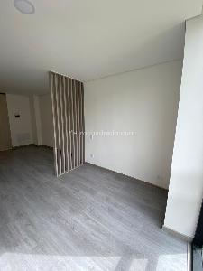 Apartamento de 1 alcoba en arriendo en Bosque De Pinos Iii, Bogotá, 32 m² · foto 2 de 9