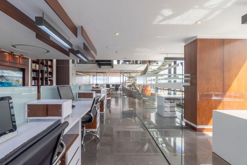 Oficina en Arriendo, Santa Barbara Oriental, Bogotá D.C. - Más