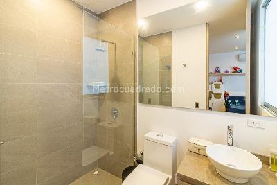 Apartamento de 5 alcobas en arriendo en Aguacatal, Cali, 649 m² · foto 19 de 20