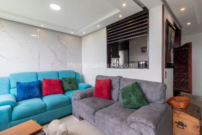 Apartamento en venta en San Miguel, Bogotá · foto 2 de 16
