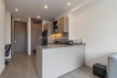 Apartamento en venta en Santa Barbara Occidental, Bogotá · foto 4 de 16