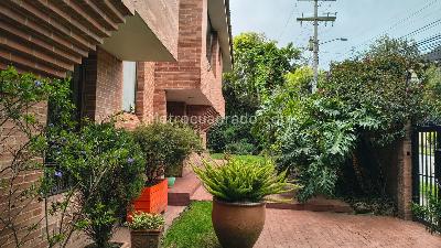 Casa en venta en Usaquen, Bogotá · foto 7 de 8