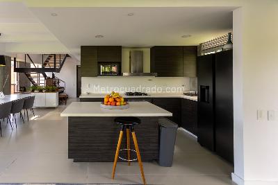 Apartamento en arriendo en El Tesoro, Medellín · foto 9 de 20