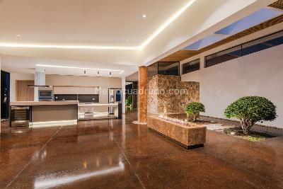 Casa de 3 alcobas en venta en Las Palmas, Medellín, 400 m² · foto 3 de 20