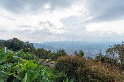 Casa de 3 alcobas en venta en Las Palmas, Medellín, 400 m² · foto 10 de 20