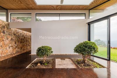 Casa de 3 alcobas en venta en Las Palmas, Medellín, 400 m² · foto 14 de 20