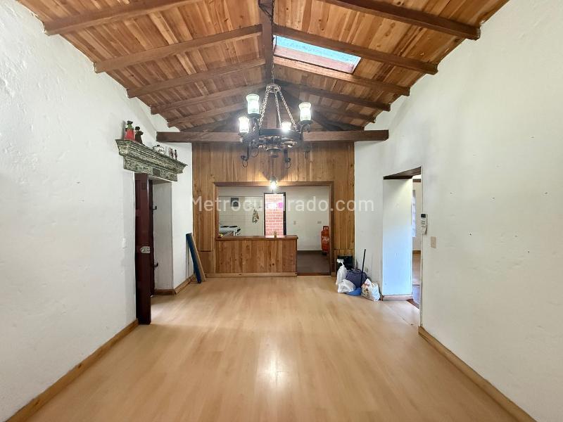 Casa – Retiro, Barrio Centro - Más