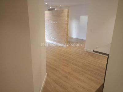 Apartamento en venta en Chico Reservado, Bogotá · foto 3 de 15