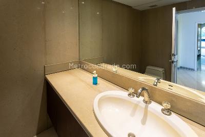 Apartamento de 5 alcobas en venta en El Poblado, Medellín, 988 m² · foto 6 de 20