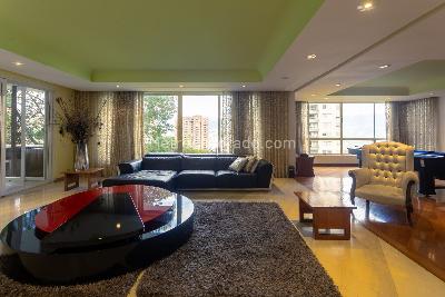 Apartamento de 5 alcobas en venta en El Poblado, Medellín, 988 m² · foto 10 de 20