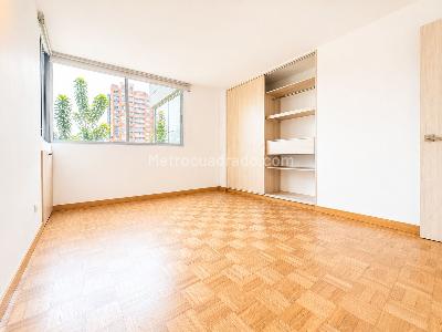 Apartamento de 3 alcobas en arriendo en El Poblado, Medellín, 160 m² · foto 14 de 20