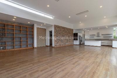 Casa de 3 alcobas en venta en La Calera, La Calera, 380 m² · foto 4 de 20