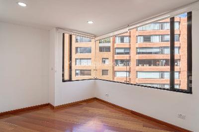 Apartamento de 3 alcobas en arriendo en El Nogal, Bogotá, 143 m² · foto 4 de 18