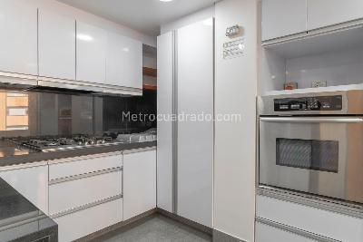 Apartamento de 3 alcobas en arriendo en El Nogal, Bogotá, 143 m² · foto 7 de 18
