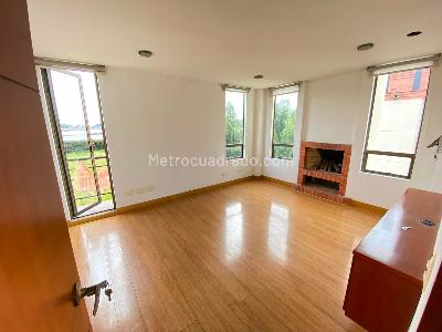 Casa en venta en El Tejar, Cajicá · foto 2 de 20