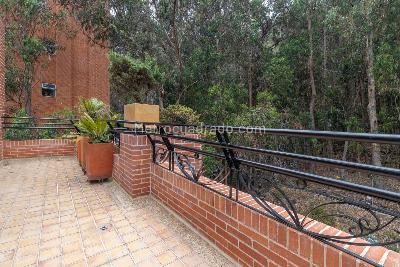Apartamento de 3 alcobas en venta en Bosque Medina, Bogotá, 400 m² · foto 19 de 20