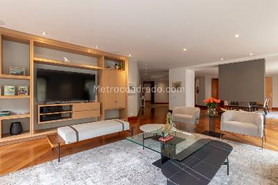 Apartamento de 4 alcobas en venta en Chico Reservado, Bogotá, 400 m² · foto 4 de 20