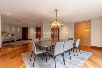 Apartamento de 4 alcobas en venta en Chico Reservado, Bogotá, 400 m² · foto 6 de 20
