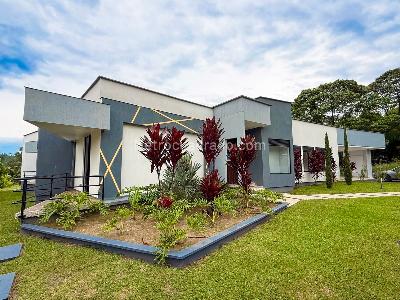 Casa en Arriendo, La Carmelita, Pereira