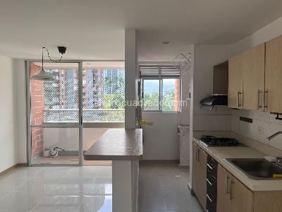 Apartamento en venta en Suramerica, Itagüí · foto 4 de 20