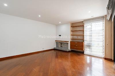 Casa de 5 alcobas en venta en San Jose De Bavaria, Bogotá, 416 m² · foto 5 de 20