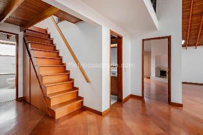Casa de 5 alcobas en venta en San Jose De Bavaria, Bogotá, 416 m² · foto 15 de 20