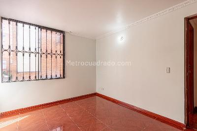 Casa en venta en Mazuren, Bogotá · foto 9 de 19