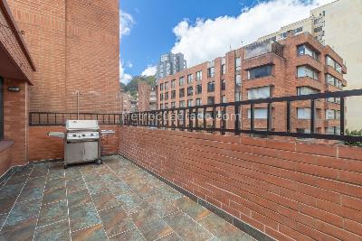 Apartamento de 4 alcobas en venta en Los Rosales, Bogotá, 195 m² · foto 12 de 20