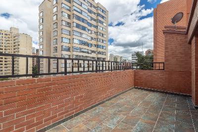 Apartamento de 4 alcobas en venta en Los Rosales, Bogotá, 195 m² · foto 13 de 20