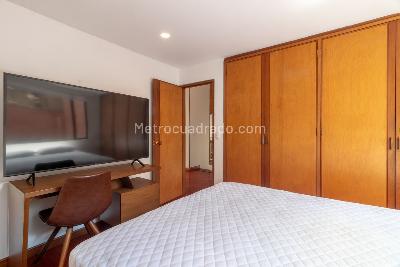 Apartamento de 4 alcobas en venta en Los Rosales, Bogotá, 195 m² · foto 16 de 20