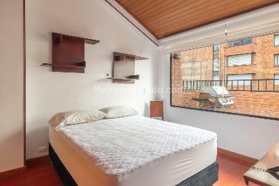 Apartamento de 4 alcobas en venta en Los Rosales, Bogotá, 195 m² · foto 17 de 20