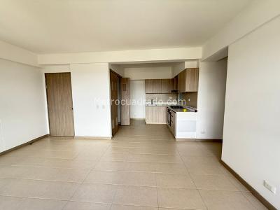 Apartamento de 3 alcobas en venta en Rionegro Urbano, Rionegro, 78 m² · foto 2 de 12