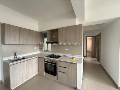 Apartamento de 3 alcobas en venta en Rionegro Urbano, Rionegro, 78 m² · foto 6 de 12