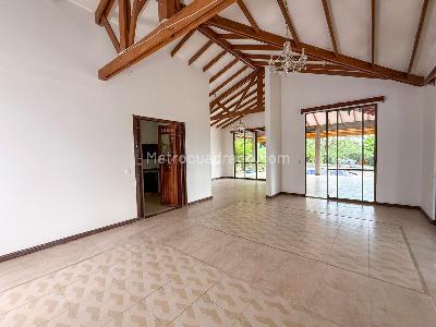 Casa en venta en Cerritos, Pereira · foto 2 de 20