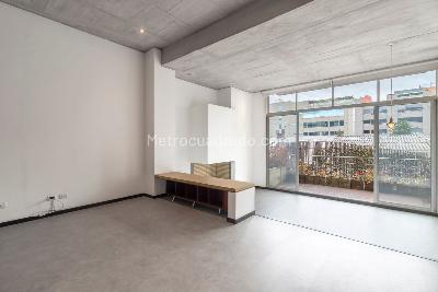 Apartamento de 1 alcoba en venta en Chico Norte Ii Sector, Bogotá, 76 m² · foto 2 de 19