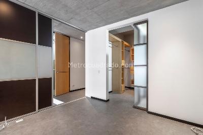 Apartamento de 1 alcoba en venta en Chico Norte Ii Sector, Bogotá, 76 m² · foto 17 de 19