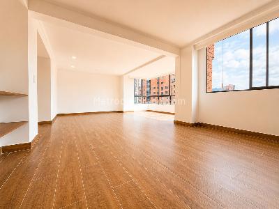 Apartamento en arriendo en El Poblado, Medellín · foto 3 de 20