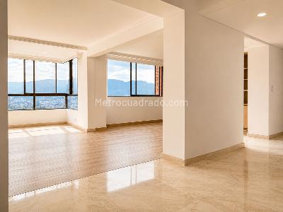 Apartamento en arriendo en El Poblado, Medellín · foto 4 de 20
